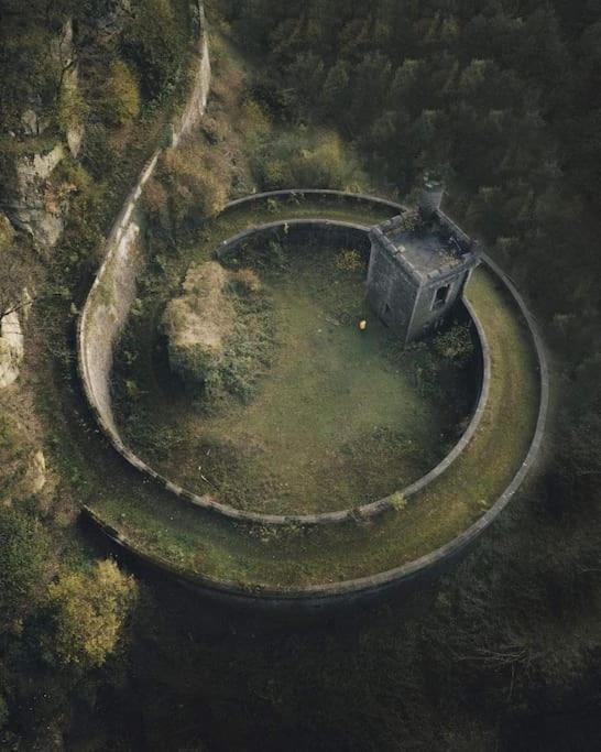 Villa Lesse En Ciel Vous Accueille Avec Plaisir . Houyet Esterno foto
