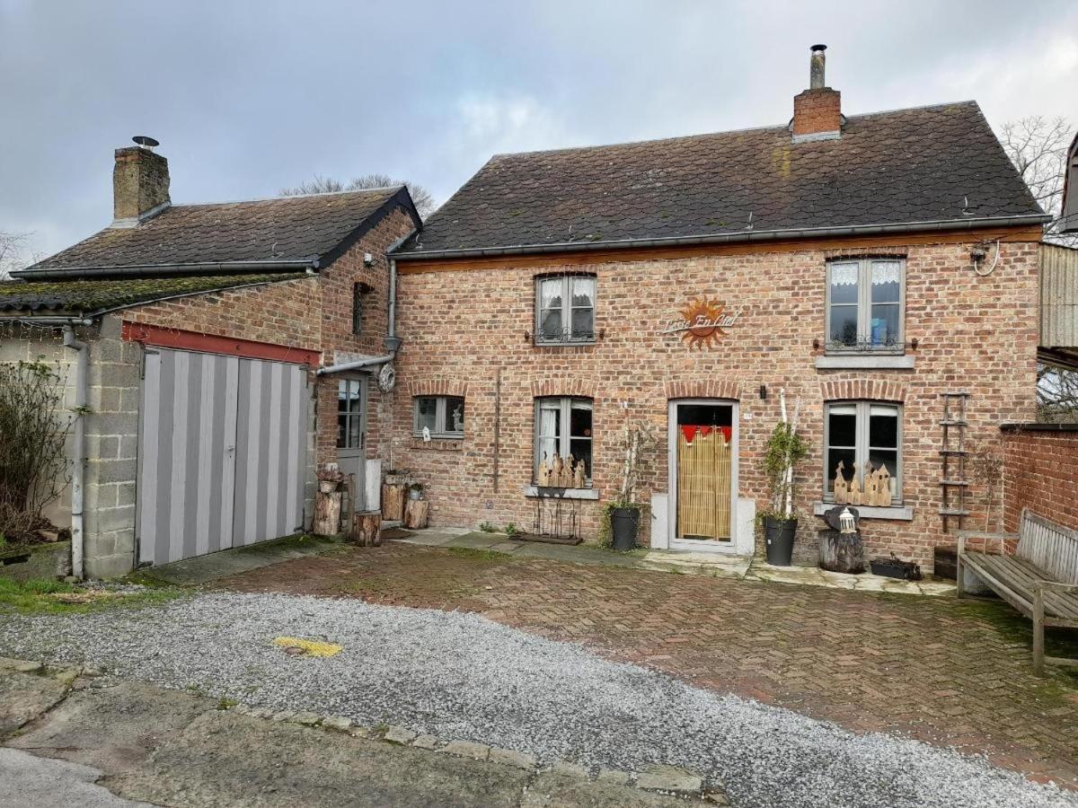 Villa Lesse En Ciel Vous Accueille Avec Plaisir . Houyet Esterno foto